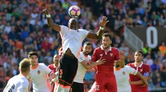 Valencia remizovala v 32. kole španielskej ligy so Sevillou