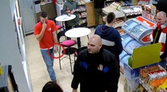 Z futbalových fanúšikov sa stali zlodeji alkoholu