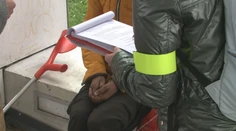 Dobrovoľníci v Prešove sčítavajú ľudí bez domova. Cieľom je zistiť ich potreby a zlepšiť sociálne služby