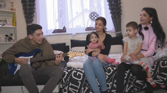 „Nikdy som si nemyslela, že budem pracovať. Lebo som Rómka.“ Príbehy žien z osád, ktoré sa rozhodli žiť inak