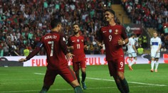 VIDEO: Francúzi sfúkli v kvalifikácii Holanďanov, Belgicko zmietlo Gibraltár