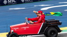 Vo Ferrari vládne napätá atmosféra, prezident kritizuje jazdcov. Obaja piloti šéfovi posielajú odkaz