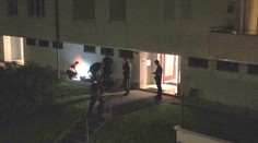 Brutálny útok vo Švajčiarsku. Muž mačetou vážne zranil tehotnú ženu aj trojmesačné dieťa, museli ich operovať