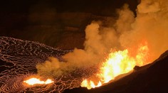 VIDEO: Jedna z najaktívnejších sopiek sa opäť prebudila k životu. Vyvrhuje lávu až do výšky 80 metrov