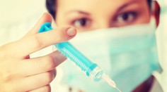 Krajiny, ktoré očkujú proti tomuto ochoreniu, majú šesťkrát menšiu úmrtnosť na COVID-19