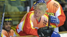 Zomrela hokejová legenda Jaroslav Holík