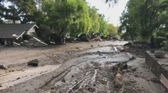 Kaliforniu po požiaroch sužujú zosuvy pôdy. Prúdy bahna pripravili o život 13 ľudí