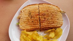 Keď ste chorí a chcete čo najskôr vyzdravieť, vyhýbajte sa týmto potravinám