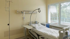 V nemocnici sme často a dlho. Počet hospitalizácií sa každým rokom zvyšuje z viacerých dôvodov
