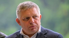 Taraba zatiaľ zostáva ministrom. Fico stiahol návrh na jeho odvolanie