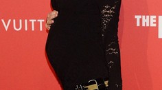 Slávna modelka porodila synčeka! Už je známe aj jeho meno