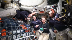 Posádka misie Artemis II sa prihovorila Zemi. Astronauti priznali, čo ich prekvapilo najviac