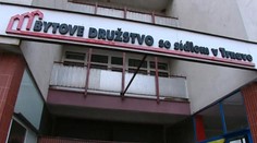 Policajná razia v Trnave. Zasahujú v Bytovom družstve