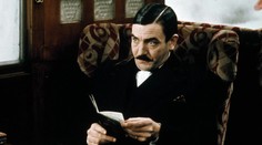 Zomrel herec Albert Finney († 82), ktorý stvárnil Hercula Poirota