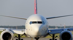 FOTO: Boeing so 145 ľuďmi na palube stratil počas letu vonkajší panel