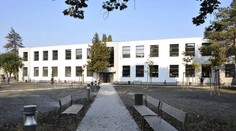 Na jednej z fakúlt Univerzity Komenského v Bratislave sa vyskytla hepatitída. Študenti prechádzajú na online výučbu