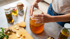 Trávenie bez trápenia: Nápoje, ktoré dokážu s vašimi črevami urobiť zázraky