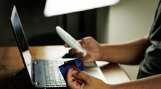 Polícia upozorňuje na nový podvod. Týka sa falošných SMS o skončenom predplatnom na streamovacej službe