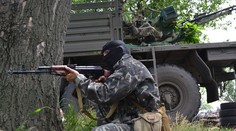 Kyjev zvažuje vyhlásenie stanného práva na juhovýchode Ukrajiny