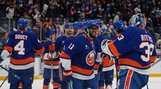 VIDEO: Hetrikový hrdina sa z tímového úspech netešil. Ondřej Palát zažil vydarený debut