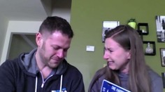 Päť rokov sa snažili o bábätko a potom to prišlo. Pozrite si oteckovu reakciu