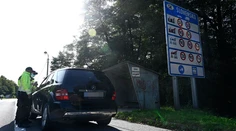 Slovensko je otestované, no hranice zatiaľ nikto nekontroluje. To sa má zmeniť