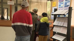 Kto príde o prácu, novú si zrejme bude hľadať rýchlejšie. Štát skracuje pomoc nezamestnaným