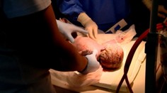 Naše homosexuálne dvojice si nechávajú dieťa vynosiť na Ukrajine