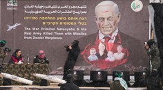 Telá štyroch izraelských rukojemníkov si prevzal Červený kríž. Hamas z ich smrti viní Netanjahua