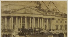 Trump bude prisahať na tú istú Bibliu ako Lincoln