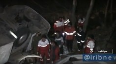 Deň po havárii lietadla v Iráne druhá tragédia: Pri nehode autobusu zomrelo 19 ľudí