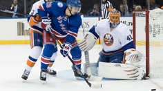 Islanders s Halákom prehrali bitku o New York