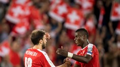 VIDEO: Portugalci začali kvalifikáciu prehrou, zakopli aj Francúzi, gólové hody v Bulharsku a Bosne