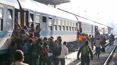 Maďarské železnice nevpustili zo Srbska dva vlaky s migrantmi