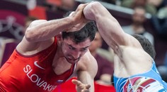 Slovenskú medailovú zbierku na ME v zápasení rozšíril Salkazanov. Spokojnosťou však nežiaril