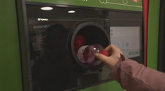 Chystá sa novinka pri zálohovaní plechoviek a PET fliaš. Peniaze vám prídu rovno na účet
