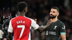 Premier League: Bod pre Liverpool z duelu s Arsenalom v závere zachránil Salah. Manchester United opäť zakopol