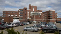 Obyvateľov domova pre veteránov zdecimoval koronavírus. Od marca zomrelo takmer 70 klientov