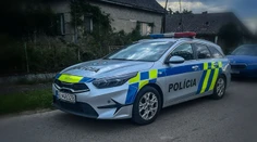 Večerný útok v obci pri Michalovciach. Muž bodol obeť a pokúsil sa ujsť