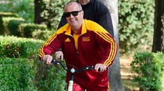 Niektorí ministri prišli dnes do práce ako cirkusanti. Ale pre dobro veci