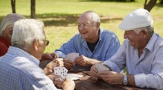 Pôjdeme do dôchodku skôr? Odborári navrhujú nižší vek, spustili petíciu