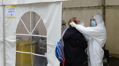 V sobotu odhalili 925 prípadov covidu, počet obetí prekonal hranicu deväťtisíc