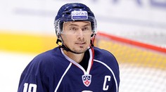 Slovan zaskočil majstra, Šatan dal gól v oslabení