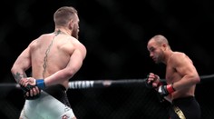 Historický úspech McGregora! Ako besný pes rozdával od úvodu úder za úderom