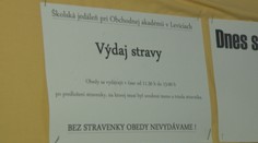 Študenti v Leviciach zostali bez jedálne. Škola prišla s provizórnym riešením
