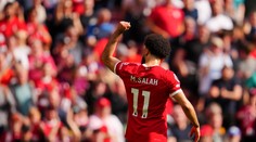 Liverpool zvládol zápas proti Tottenhamu, ale šanca na titul je malá. Chelsea s jednoznačným triumfom