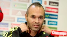 Iniesta sa s Messim v jednom tíme nestretne. Španiel bude v kariére pokračovať inde