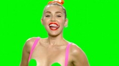 Miley Cyrus sa bez hanby priznala: V tomto klipe bola totálne zhúlená