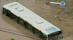 Rio de Janeiro pod vodou. Prívalový dážď vyvolal chaos