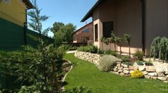 Slováci chcú žiť v domoch. Stavia sa ich oveľa viac ako bytov